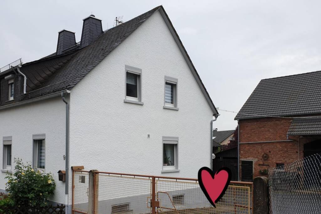 Haus Burbach Villa Bad Camberg Exterior photo